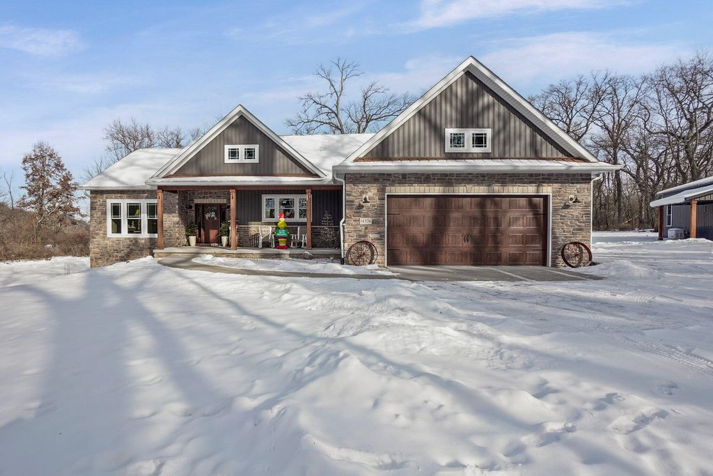 Photo of 14376 W 185th Avenue, Lowell, IN 46356 (MLS # 831992)