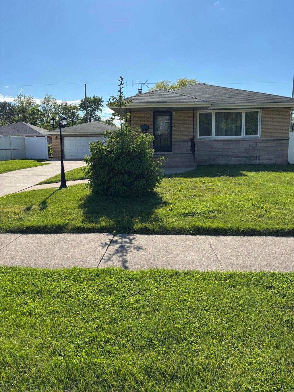 Photo of 8108 Madison Avenue, Munster, IN 46321 (MLS # 839191)