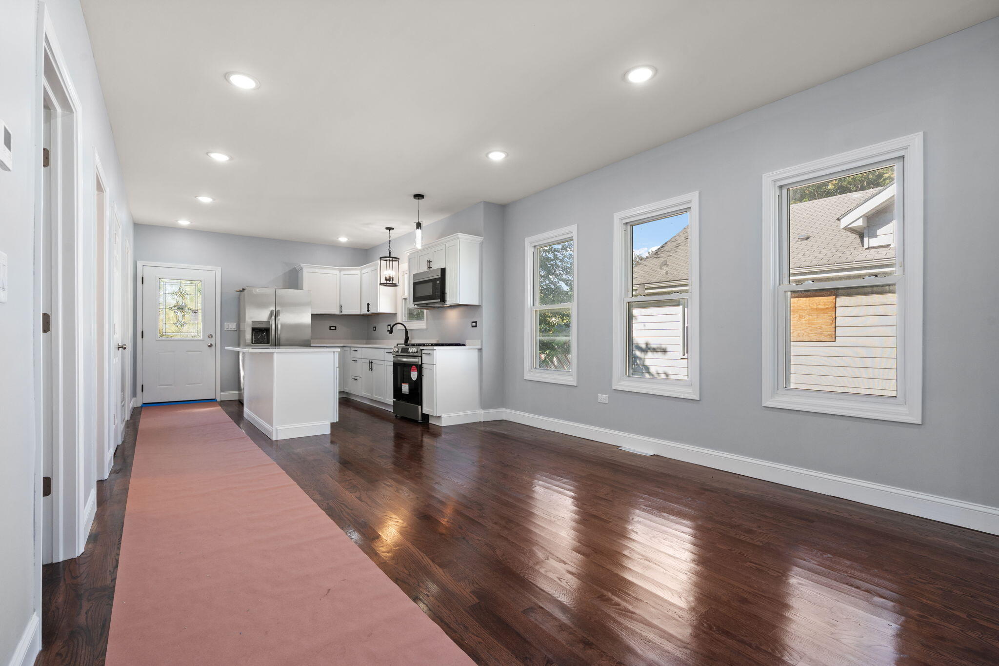 Hammond, Indiana 46324, United States, 3 Bedrooms Bedrooms, ,1 BathroomBathrooms,Residential,Active,226883