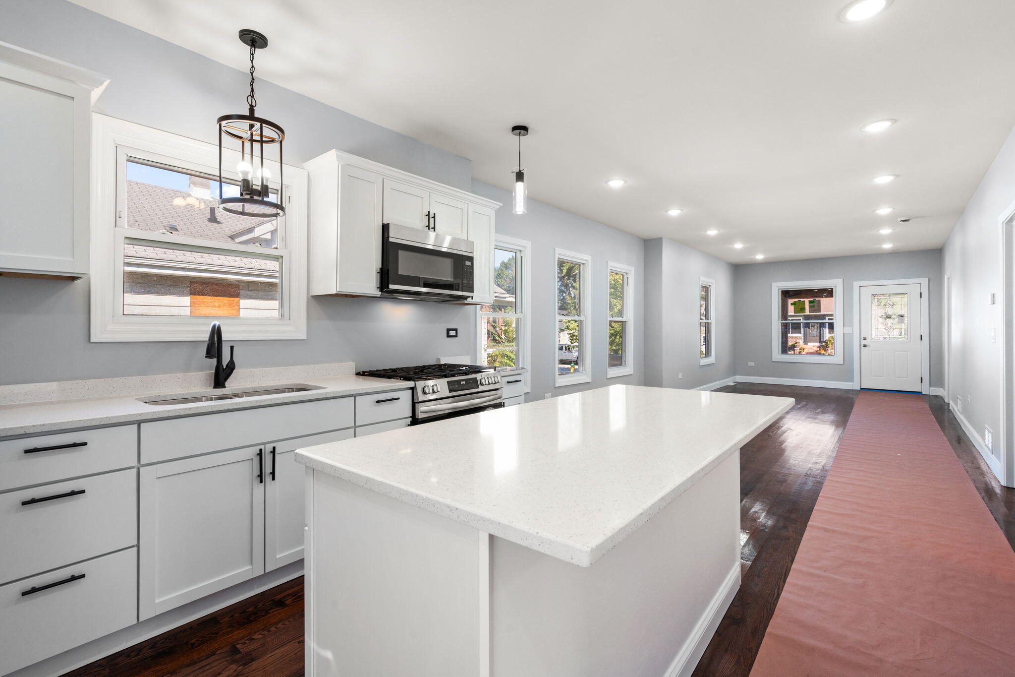 Hammond, Indiana 46324, United States, 3 Bedrooms Bedrooms, ,1 BathroomBathrooms,Residential,Active,226883