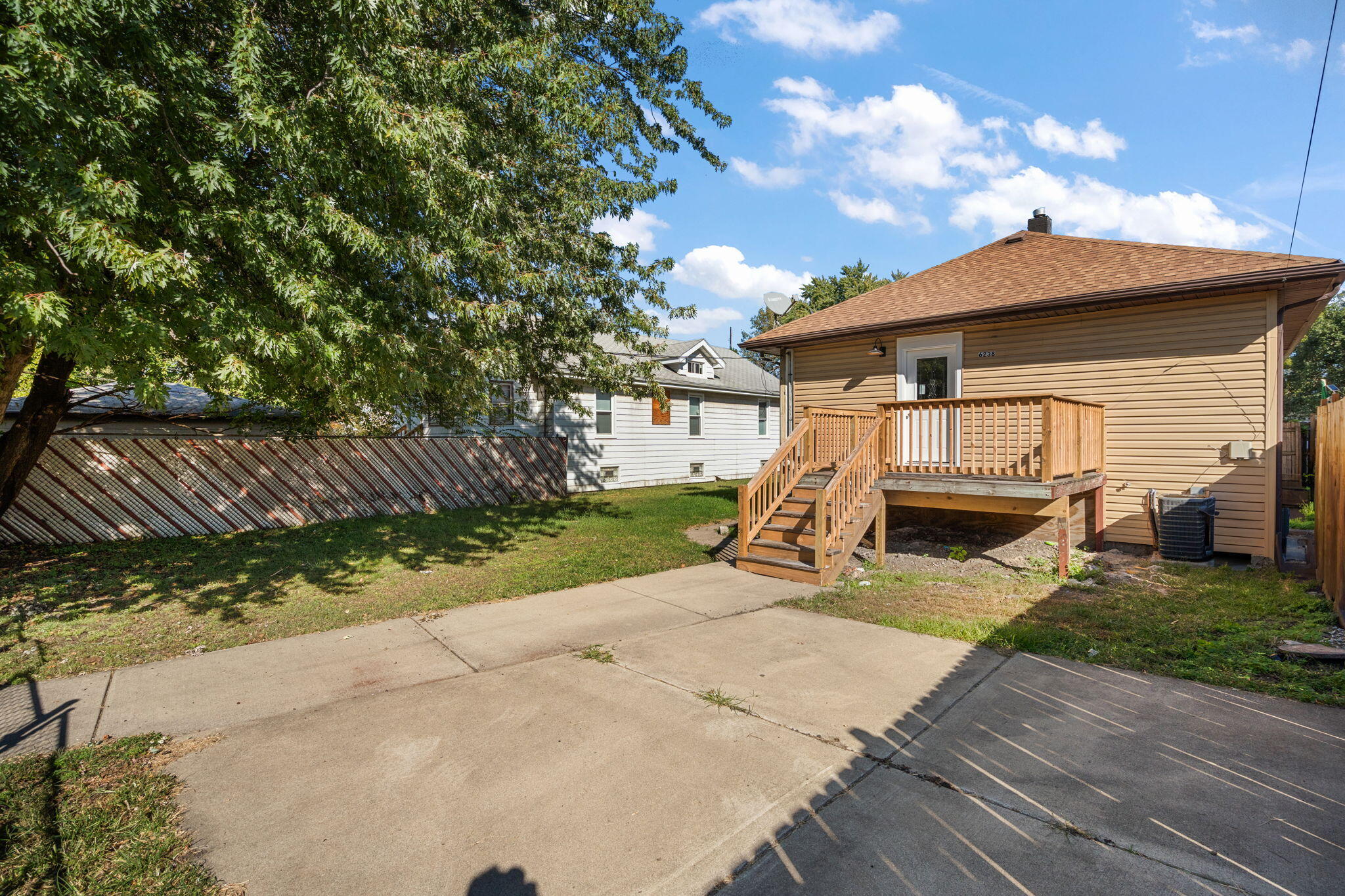 Hammond, Indiana 46324, United States, 3 Bedrooms Bedrooms, ,1 BathroomBathrooms,Residential,Active,226883