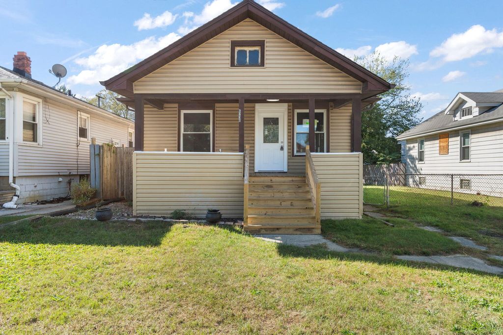 Photo of 6238 Garfield Avenue, Hammond, IN 46324 (MLS # 829274)