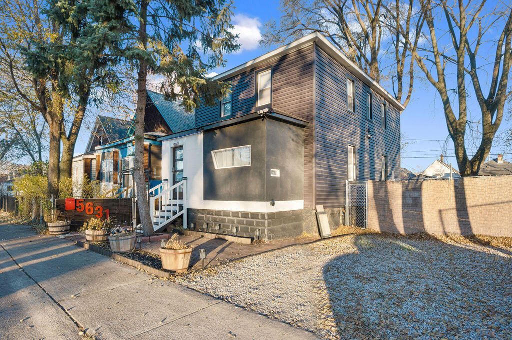 Photo of 5631 Alice Street, Hammond, IN 46320 (MLS # 831292)