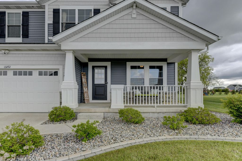 Photo of 13272 Light Avenue, Dyer, IN 46311 (MLS # 838175)