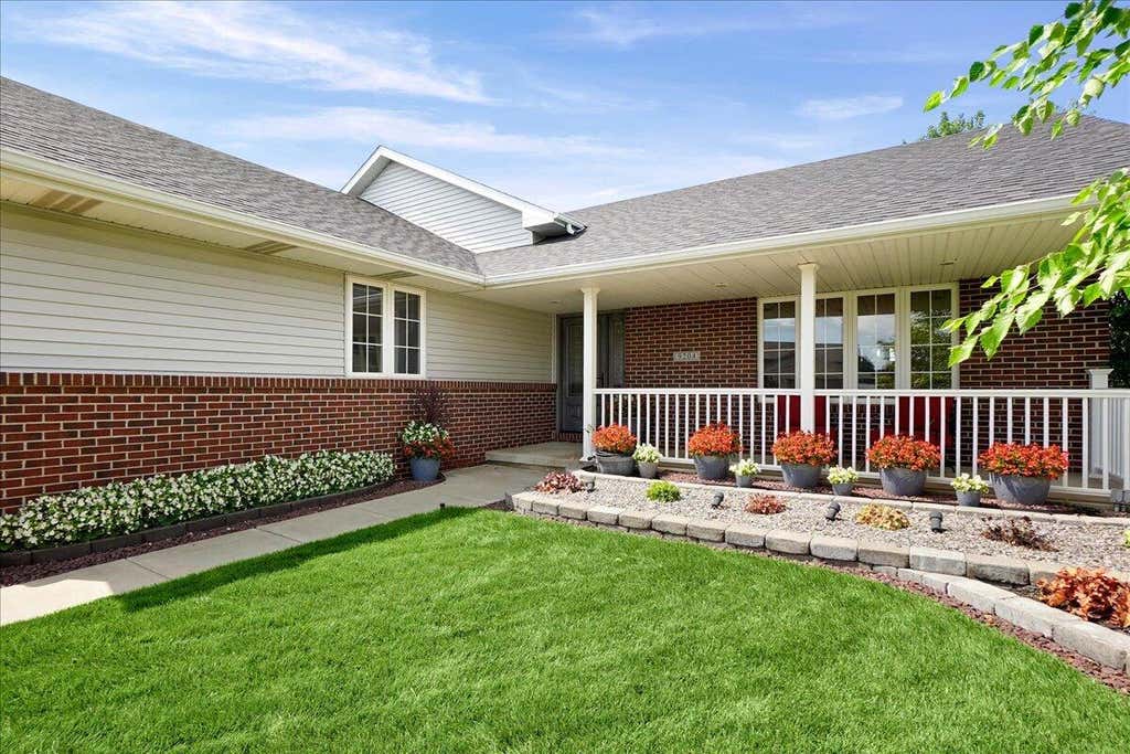 Photo of 9204 Bryan Lane, Crown Point, IN 46307 (MLS # 843496)