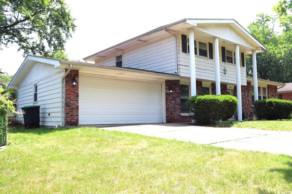 Photo of 1975 Hamilton Street, Portage, IN 46368 (MLS # 833702)