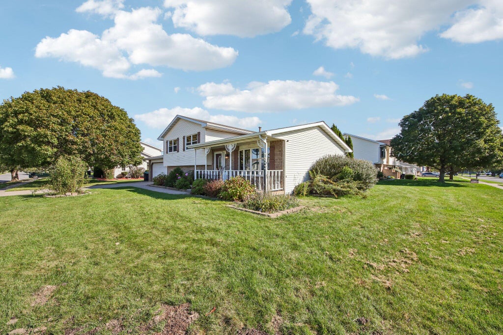 Photo of 3219 Sarah Street, Portage, IN 46368 (MLS # 846844)