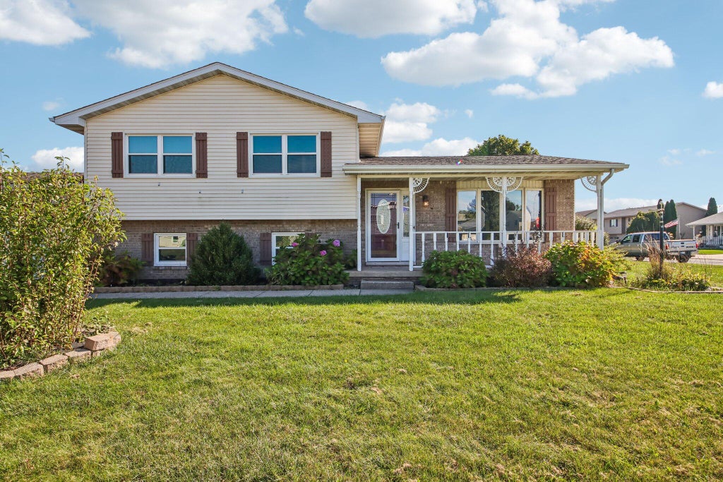 Photo of 3219 Sarah Street, Portage, IN 46368 (MLS # 846844)