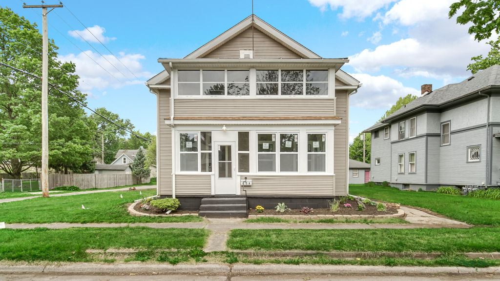 Photo of 406 D Street, La Porte, IN 46350 (MLS # 839229)