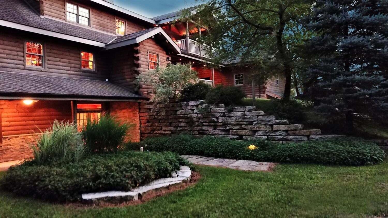 1040 Country Creek Lane