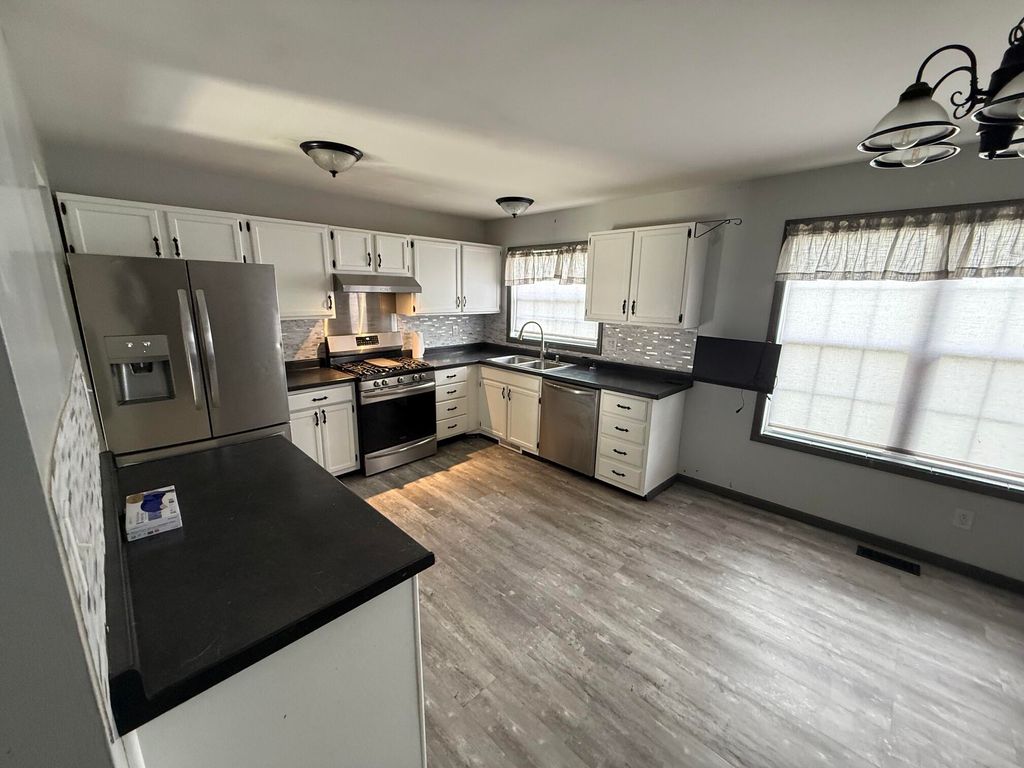 Photo of 5939 Fillmore Place, Merrillville, IN 46410 (MLS # 839404)