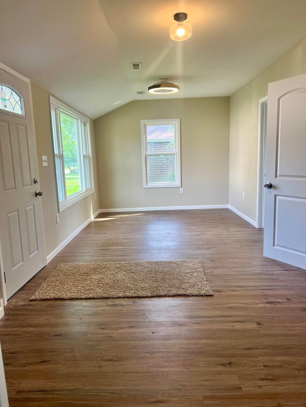 Photo of 4 Kenworthy Street, Valparaiso, IN 46385 (MLS # 844652)