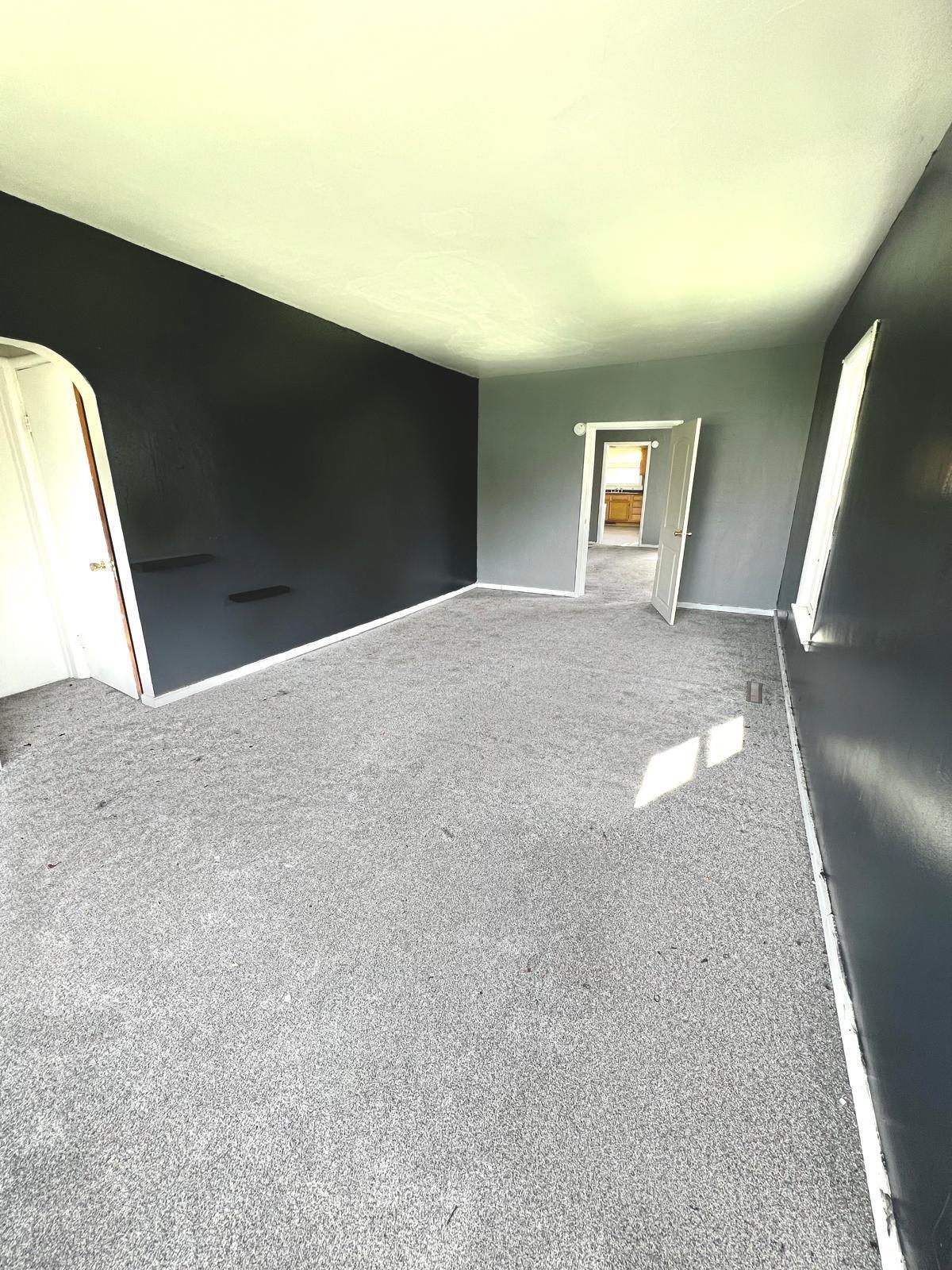 La Porte, Indiana 46350, United States, 3 Bedrooms Bedrooms, ,2 BathroomsBathrooms,Residential,Active,48907