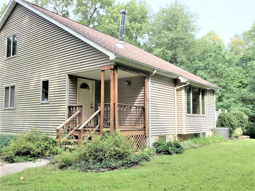 Photo of 8155 S Us 421, San Pierre, IN 46374 (MLS # 835406)