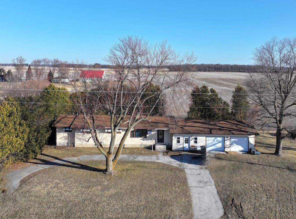 Photo of 13788 W State Road 14, Medaryville, IN 47957 (MLS # 834953)