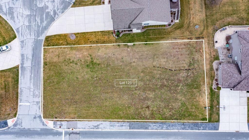 Photo of 10376 Potomac Court, Winfield, IN 46307 (MLS # 831943)