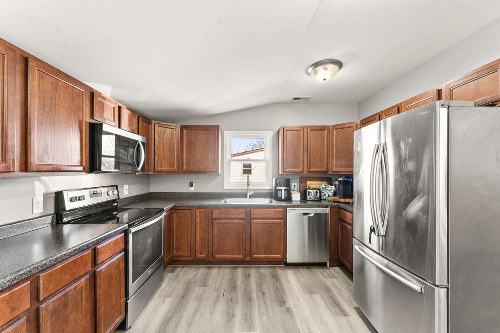 Photo of 12736 Whitcomb Street, Crown Point, IN 46307 (MLS # 835626)