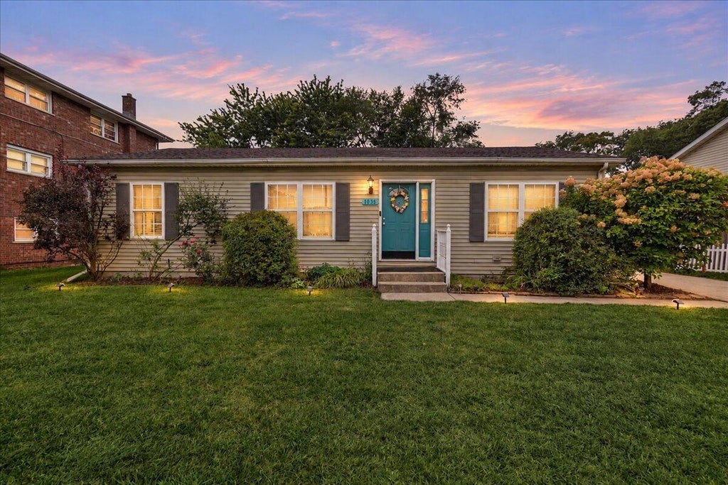 Photo of 7036 Idaho Avenue, Hammond, IN 46323 (MLS # 845531)