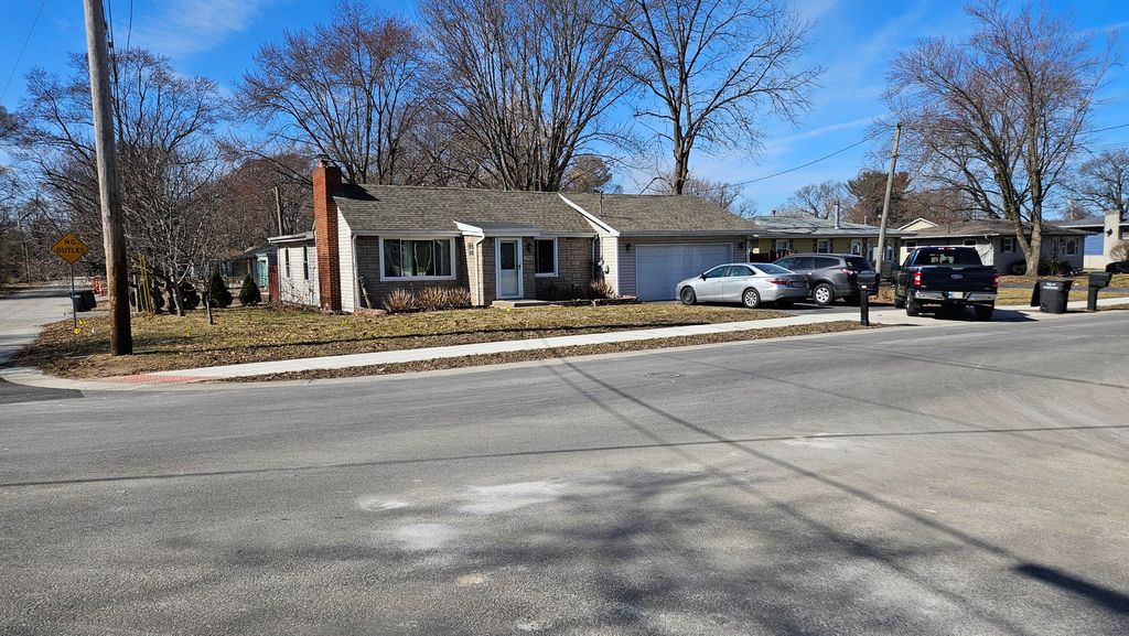 Photo of 2700 Blake Road, Portage, IN 46368 (MLS # 834790)