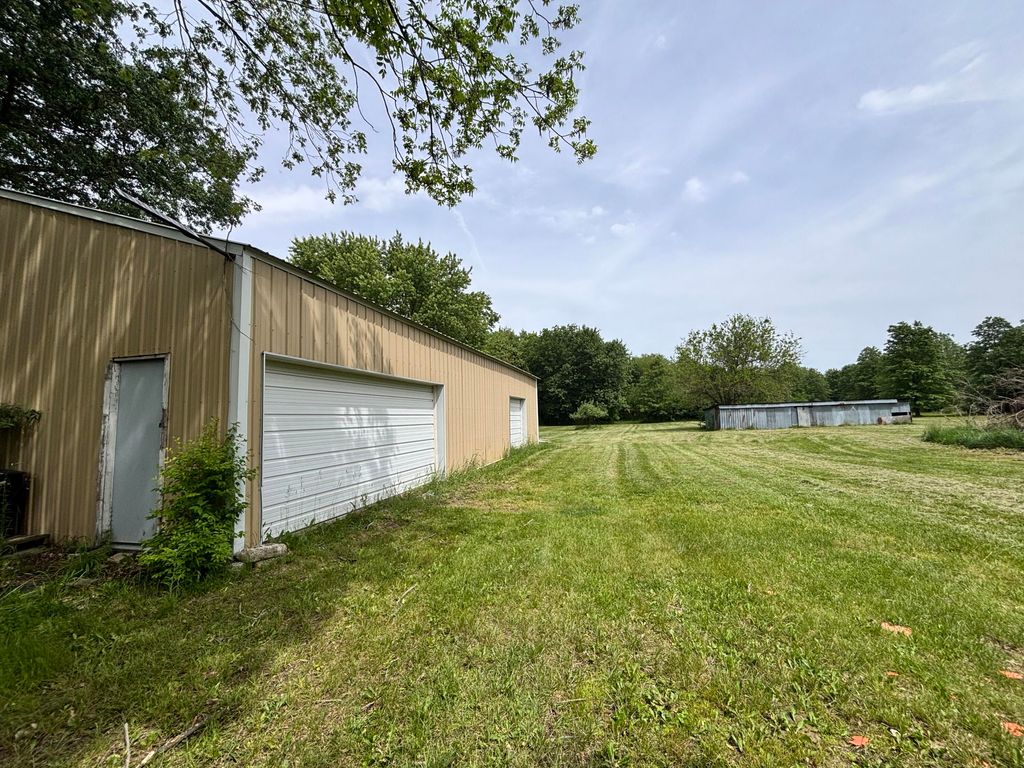 Photo of 2554 E 400 N, Rensselaer, IN 47978 (MLS # 839561)