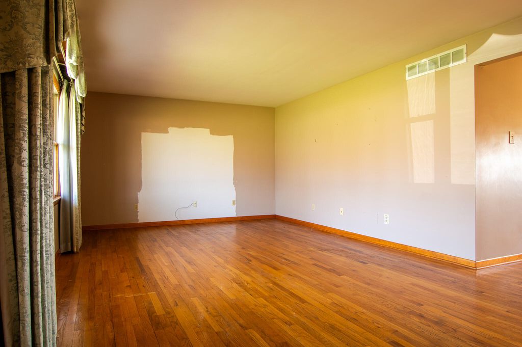 Photo of 11408 W 157th Avenue, Lowell, IN 46356 (MLS # 836400)