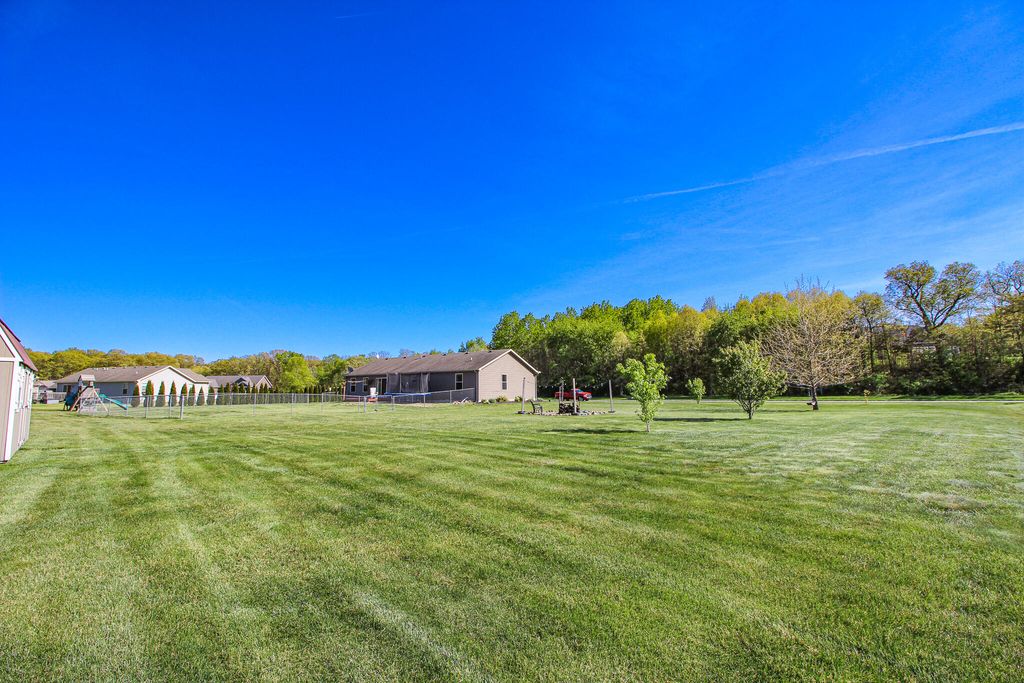 Photo of 1668 Kelly Court, Wheatfield, IN 46392 (MLS # 838946)