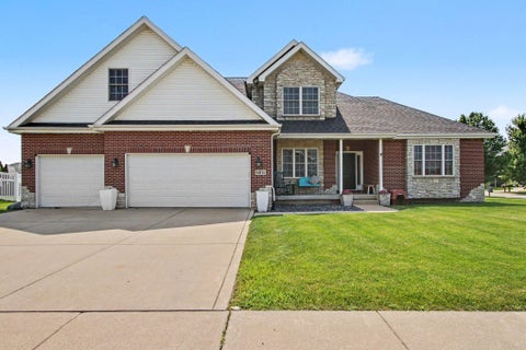 Photo for 5911 Wildrose Lane