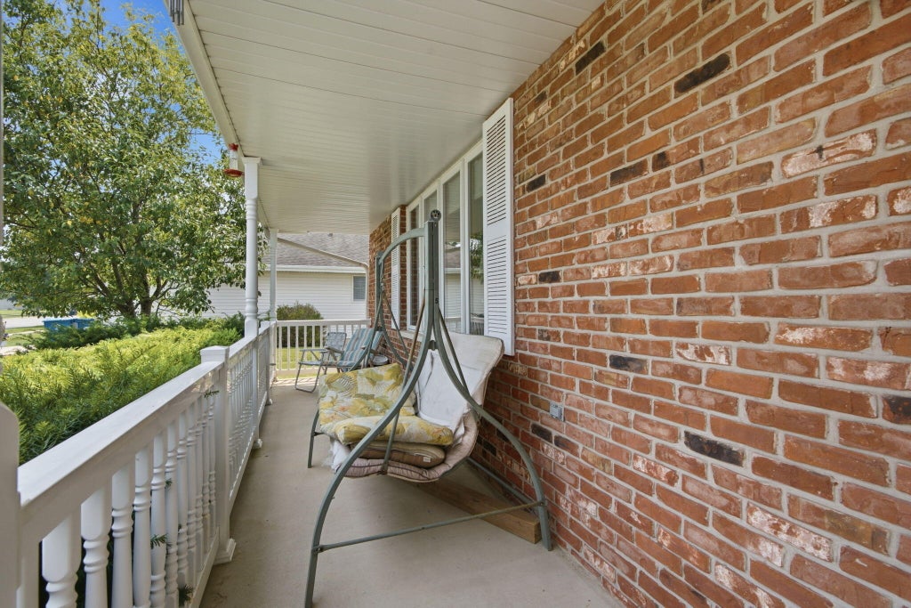Photo of 2968 Autumn Lane, Dyer, IN 46311 (MLS # 842469)