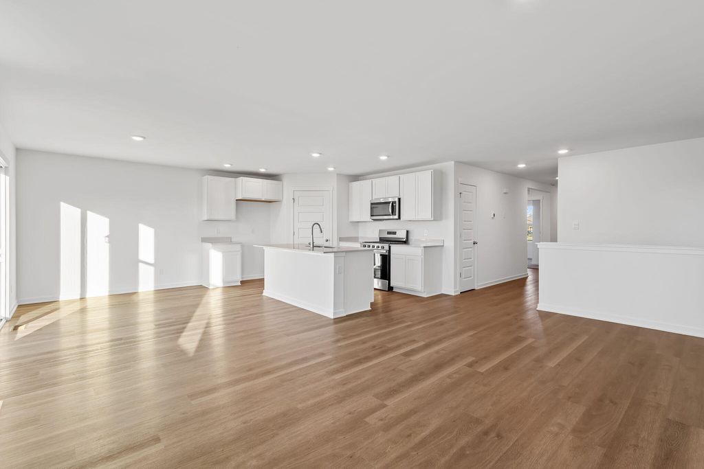 Photo of 435 Fry Street, Hebron, IN 46341 (MLS # 832681)