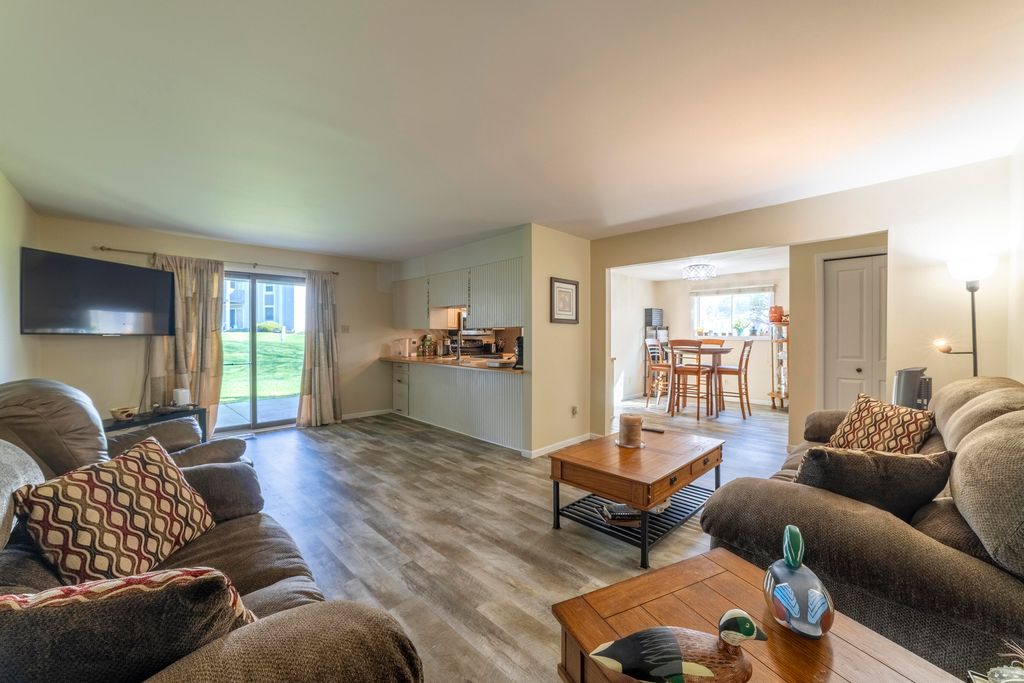 Photo of 1193 Millpond Road, Valparaiso, IN 46385 (MLS # 836764)