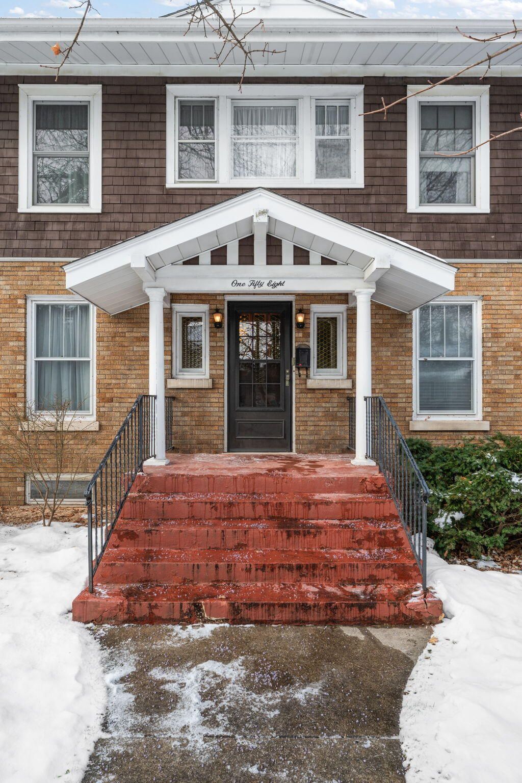 Photo of 158 S Greenwich Street, Valparaiso, IN 46383 (MLS # 831825)