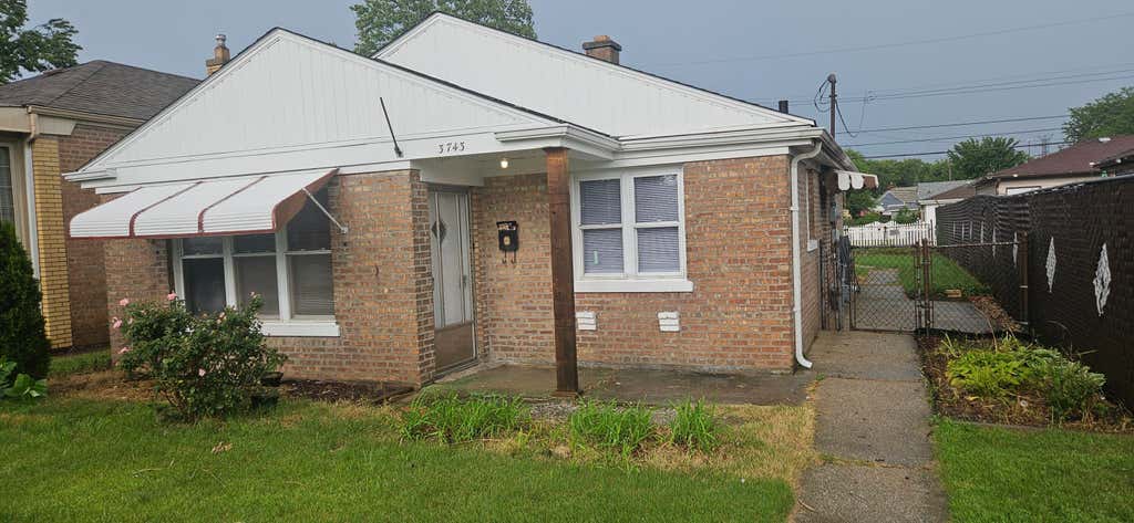 Photo of 3743 Towle Avenue, Hammond, IN 46327 (MLS # 843461)