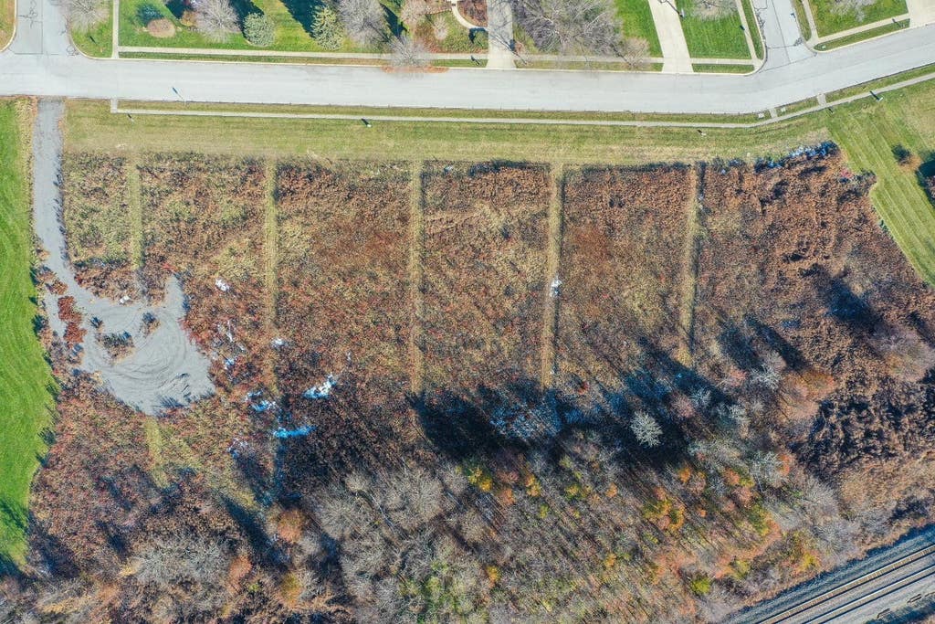 Photo of 898 Lot 131 Michael Drive, Chesterton, IN 46304 (MLS # 842483)