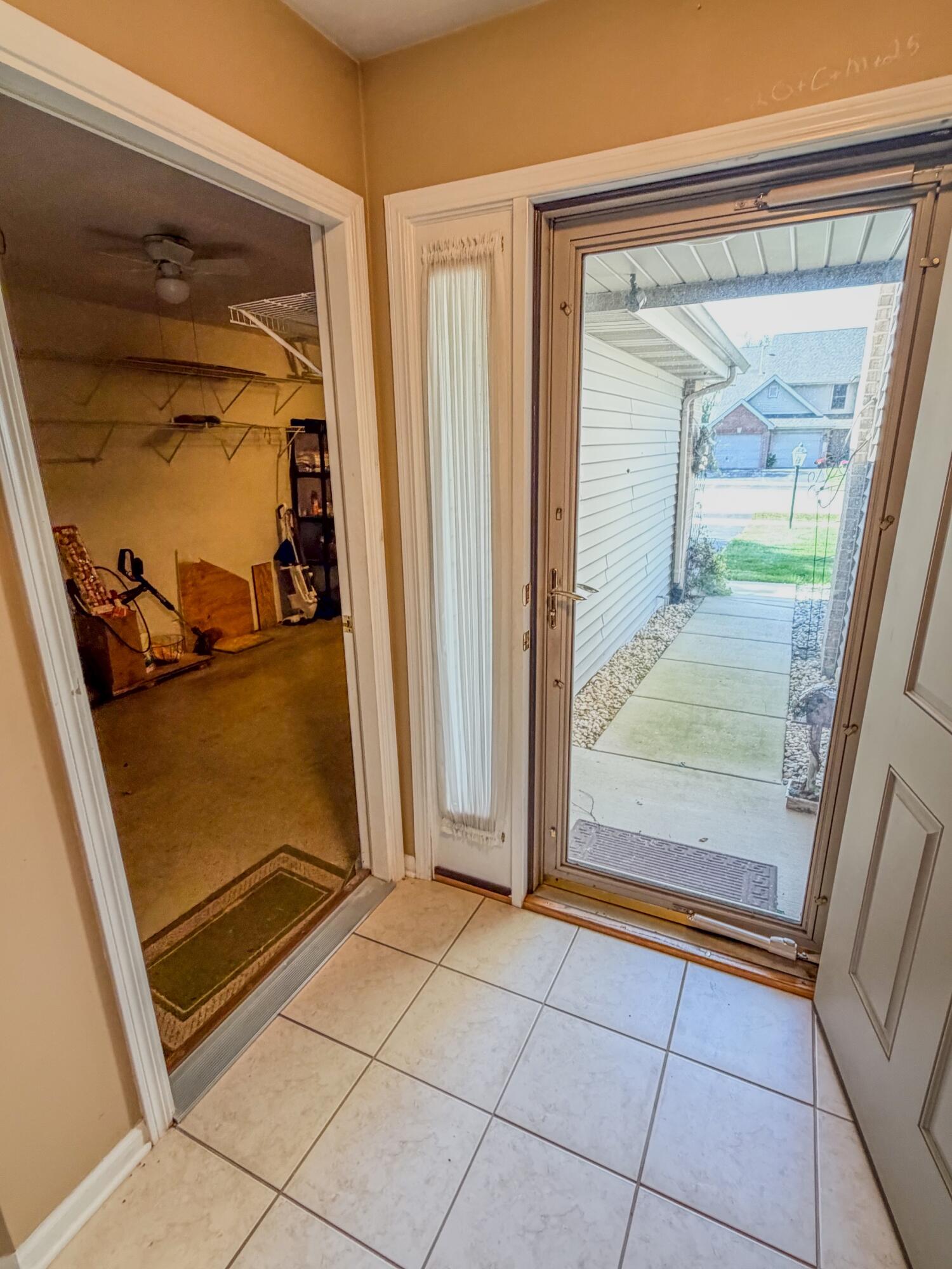 1471 Lakewood Lane