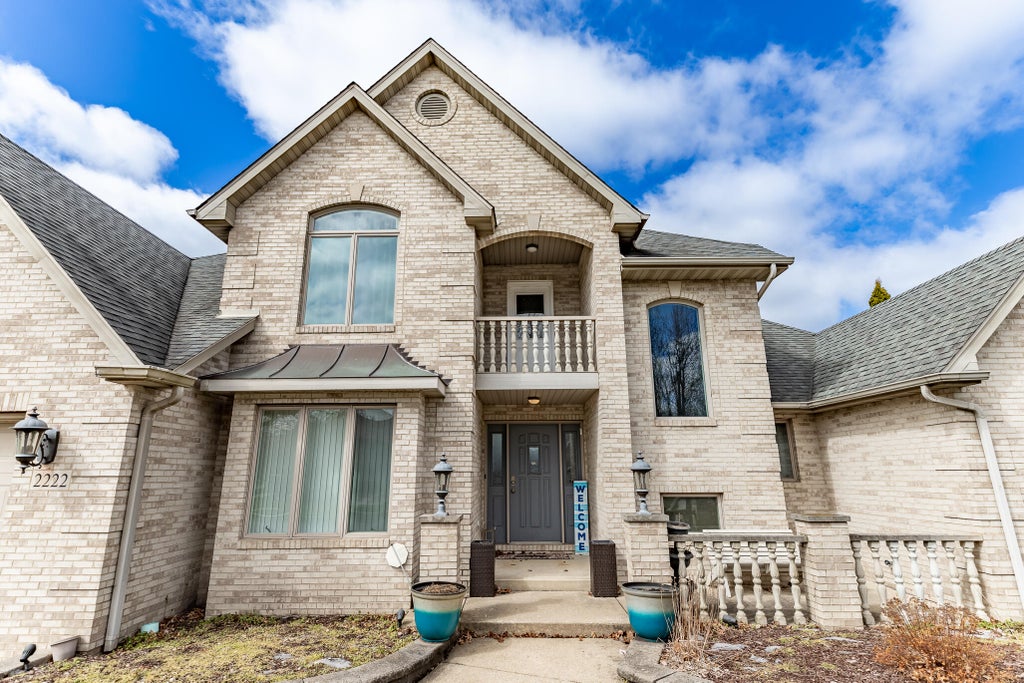 Photo of 2222 Red River Drive, Schererville, IN 46375 (MLS # 845516)