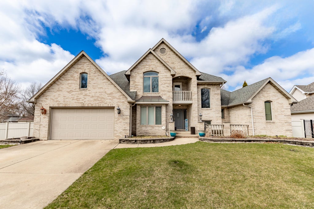 Photo of 2222 Red River Drive, Schererville, IN 46375 (MLS # 845516)