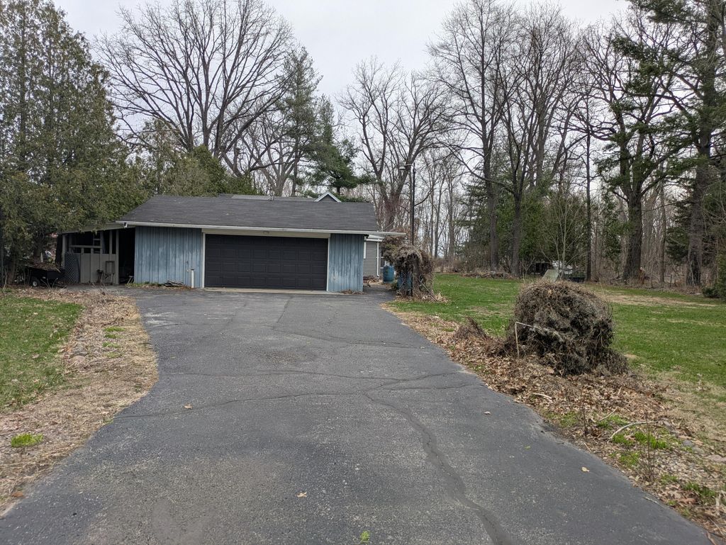 Photo of 3900 E 1425 N, Wheatfield, IN 46392 (MLS # 836406)