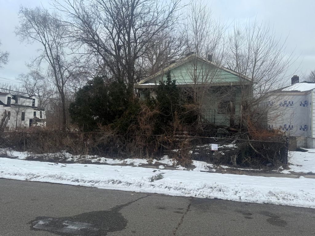 Photo of 2409 Pennsylvania Street, Gary, IN 46407 (MLS # 837443)