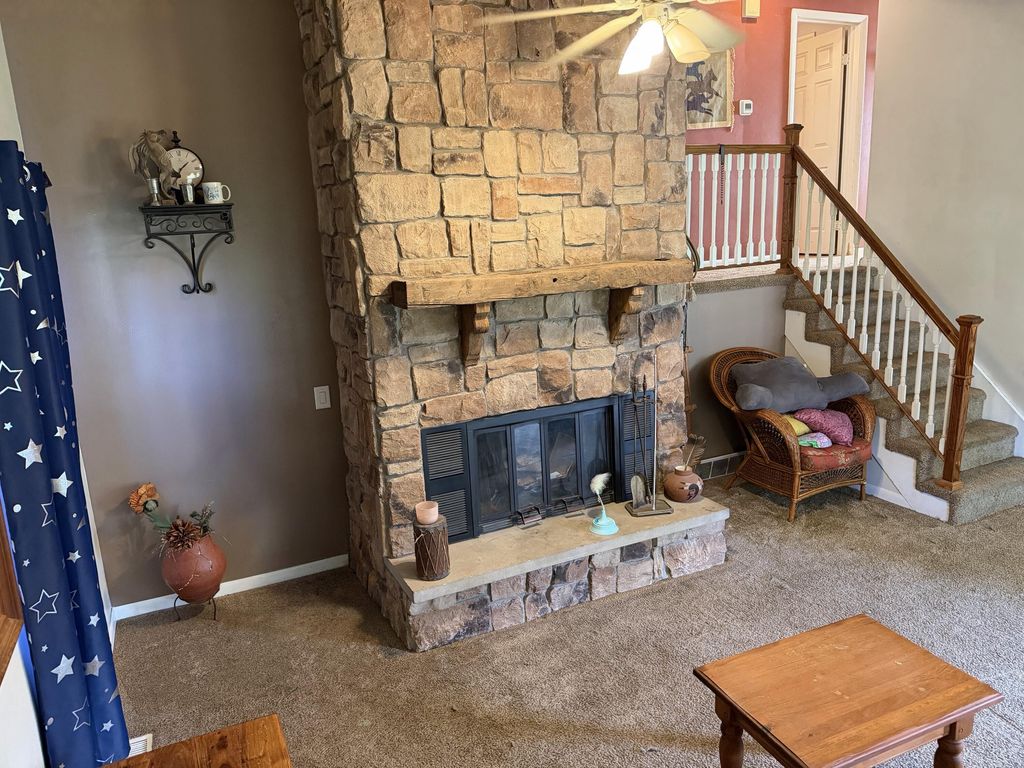 Photo of 621 Superior Street, Michigan City, IN 46360 (MLS # 837351)