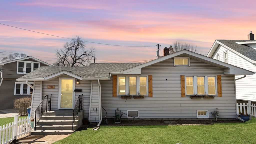 Photo of 1944 Warwick Avenue, Whiting, IN 46394 (MLS # 834909)