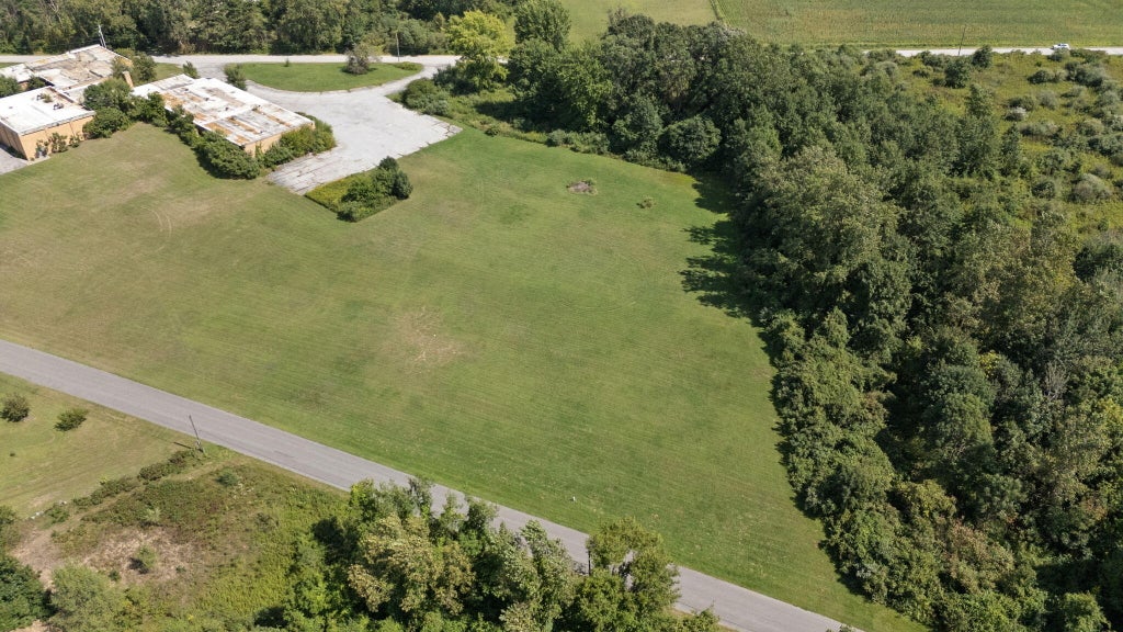 Photo of Tbd E Furness Road, Michigan City, IN 46360 (MLS # 845090)