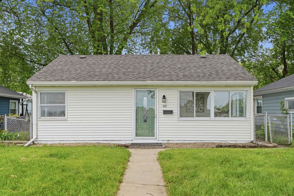 Photo of 30 N Delaware Street, Hobart, IN 46342 (MLS # 838576)