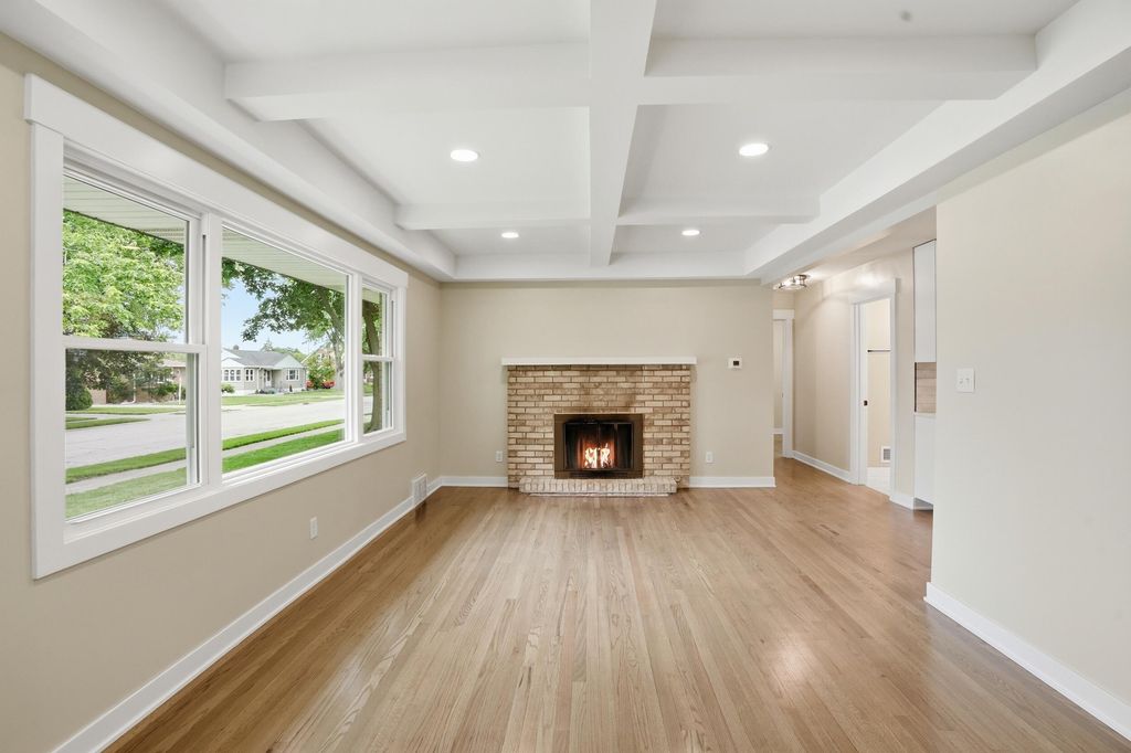 Photo of 3116 Garfield Avenue, Highland, IN 46322 (MLS # 839454)