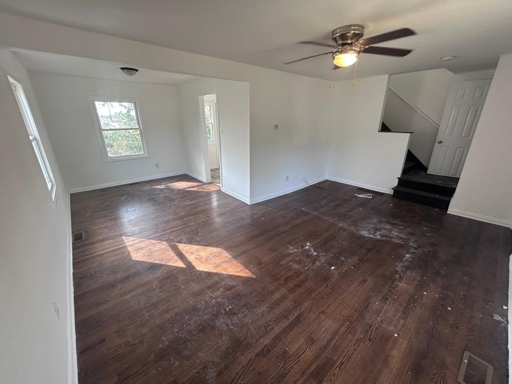 Photo of 890 Idaho Street, Gary, IN 46403 (MLS # 847458)