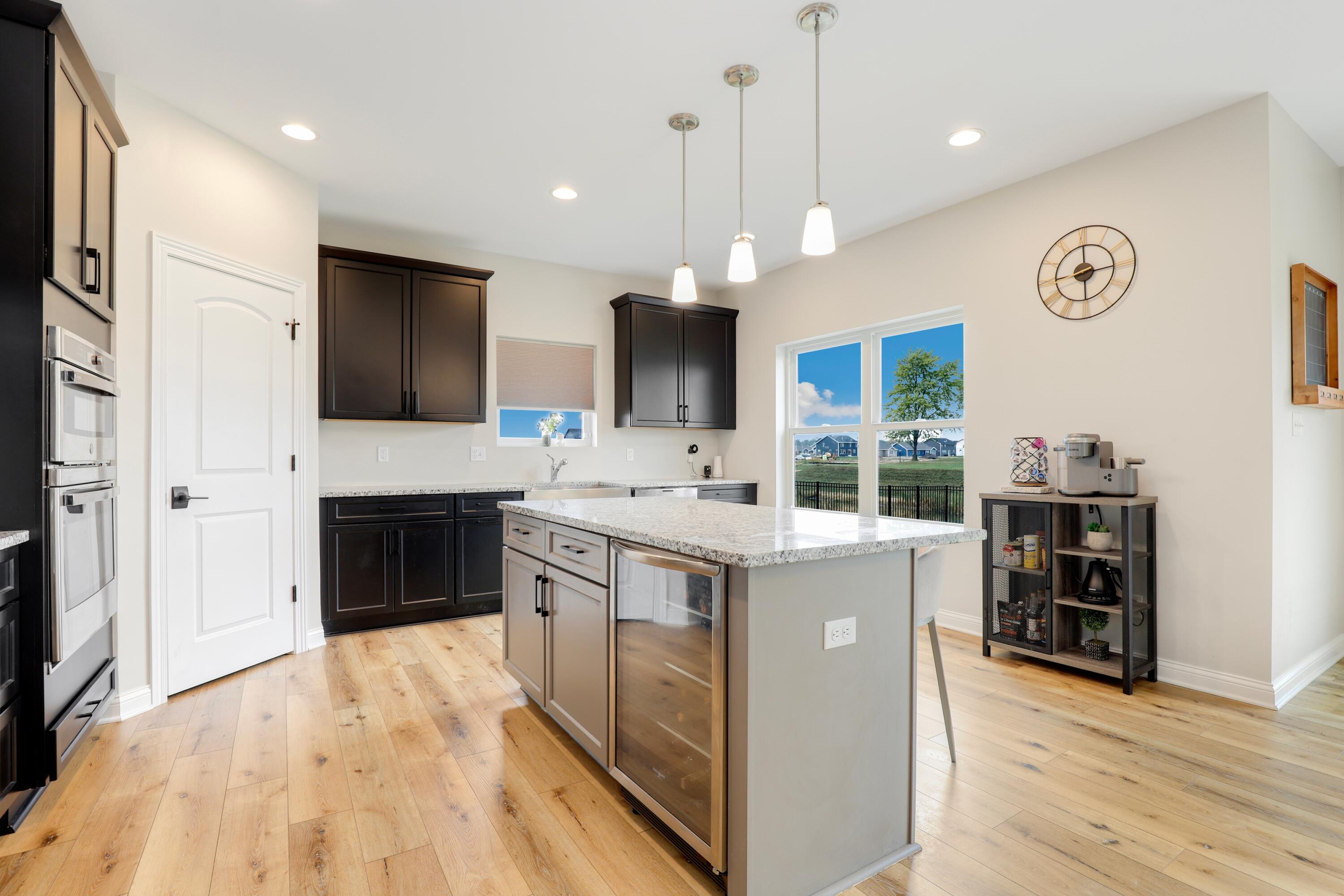 9930 Beacon Pointe Lane