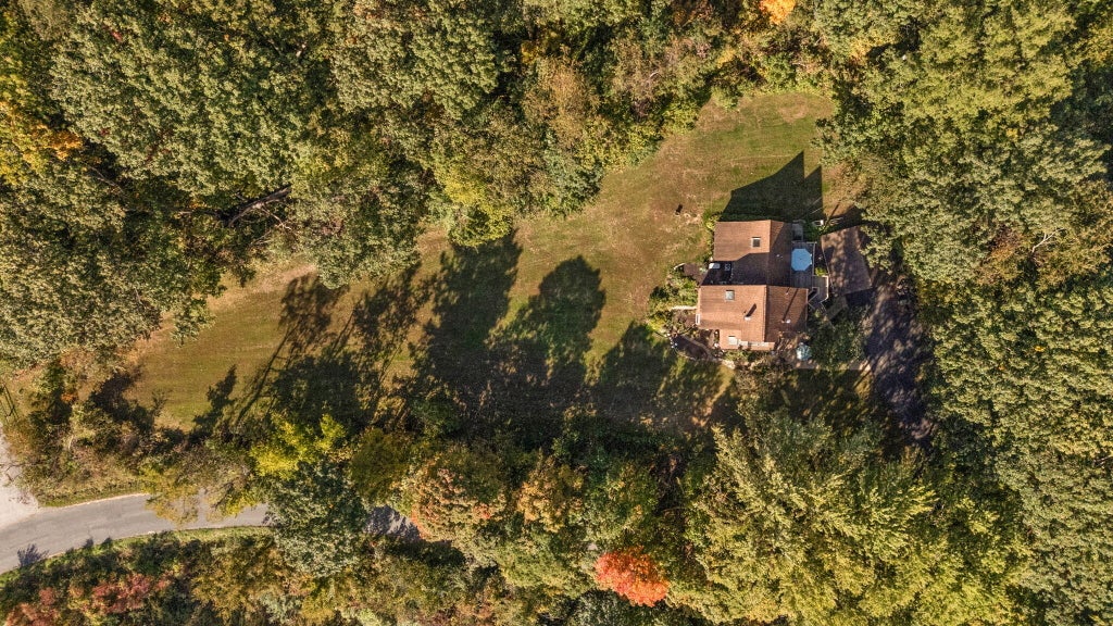 Photo of 621 E 950 N, Westville, IN 46391 (MLS # 846554)