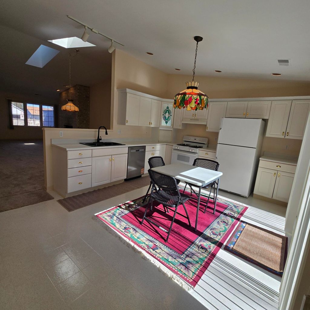 Photo of 5721 Gull Drive, Schererville, IN 46375 (MLS # 834387)