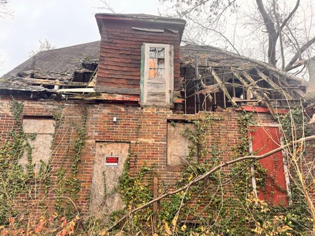 Photo of 866 Floyd Street, Gary, IN 46403 (MLS # 831745)