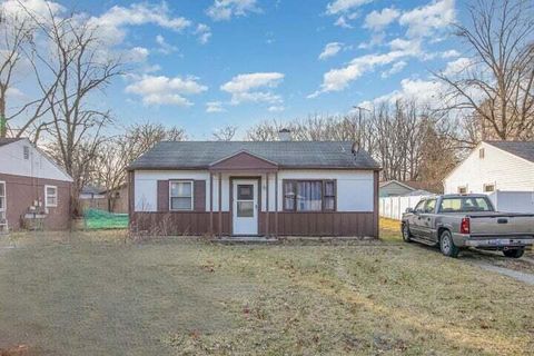 537 Walton Avenue, Michigan City, IN 46360 - #: 824541