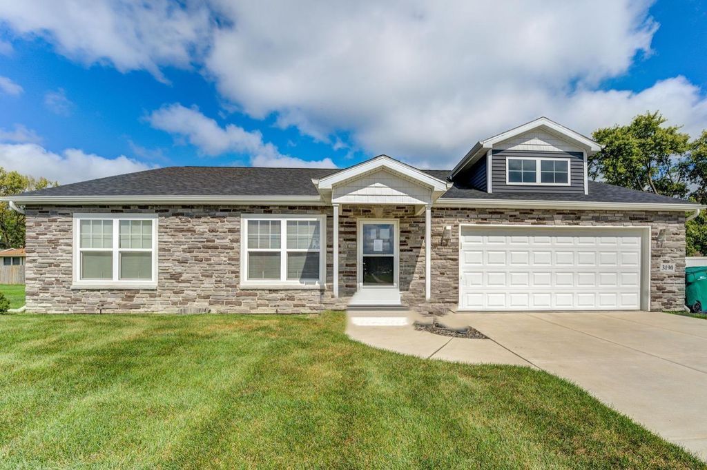 Photo of 3190 W 63rd Lane, Merrillville, IN 46410 (MLS # 838337)